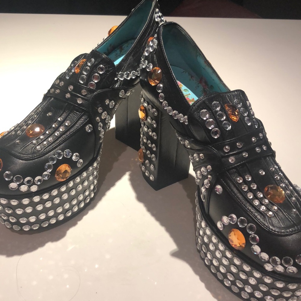 Too large for me. They were a gift